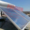 Płaski panel słoneczny na dachu Podgrzewacz wody o powierzchni 2,5 m2 Niebieska folia Płaska płyta kolektora słonecznego